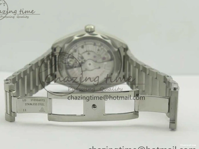 0130 Aqua Terra 150M Master Chronometers VSF 1:1 Best Edition Deep Blue Dial Silver Hand on SS Bracelet A8900 Super Clone HighPerformance 8013